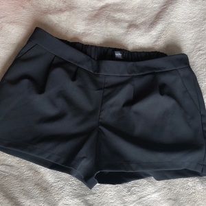 Black mossimo shorts
